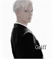D.K Griff NieR_Re[in]carnation // 717x800 // 358KB